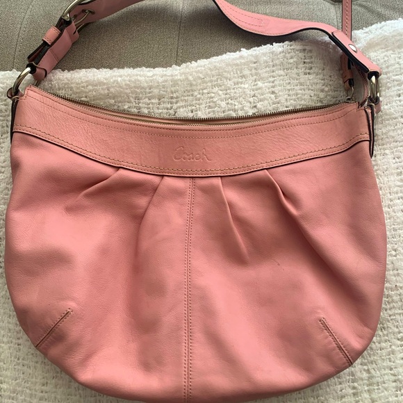 Coach SOHO Pleated Hobo Pink Leather Shopper Shoulder Bag F13731 - Picture 1 of 3